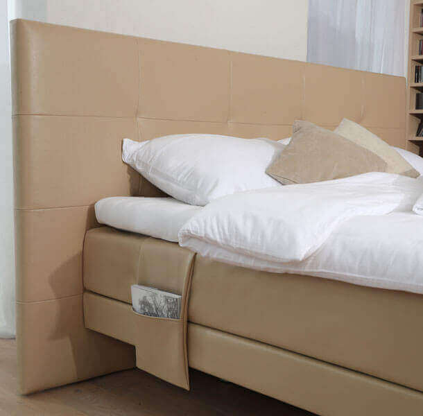 Oblazinjena vzglavna stranica Luxuria Oblazinjena vzglavna stranica BoxSpring postelje - Spalni center Maremico