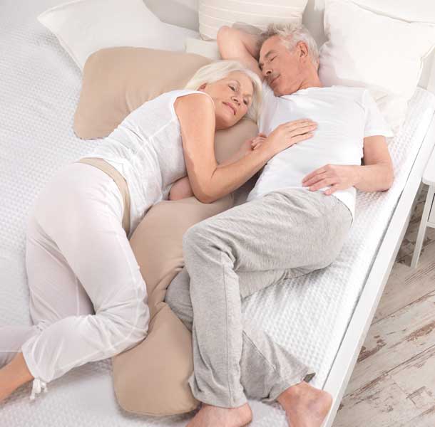 Podporna blazina za spanje na boku - Theraline my7 - Spalni center Maremico