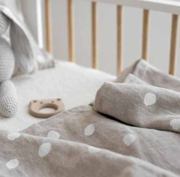 Otroska posteljnina iz lana bele pike