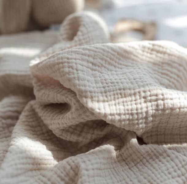 Bombažna otroška posteljnina muslin - sahara (različne dimenzije) Otroška posteljnina iz muslin bombaza sahara