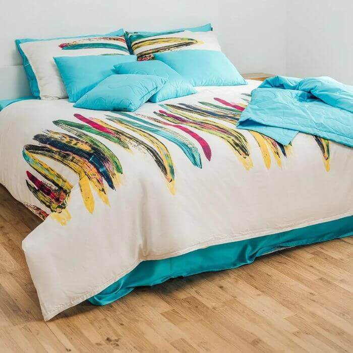 Posteljnina Art - bela (različne dimenzije) satenasta posteljnina Art - bela posteljnina