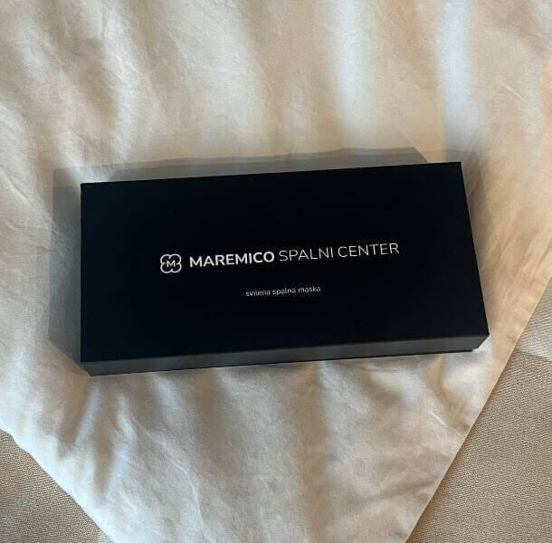 Svilena maska za spanje svilena spalna maska - Spalni center Maremico